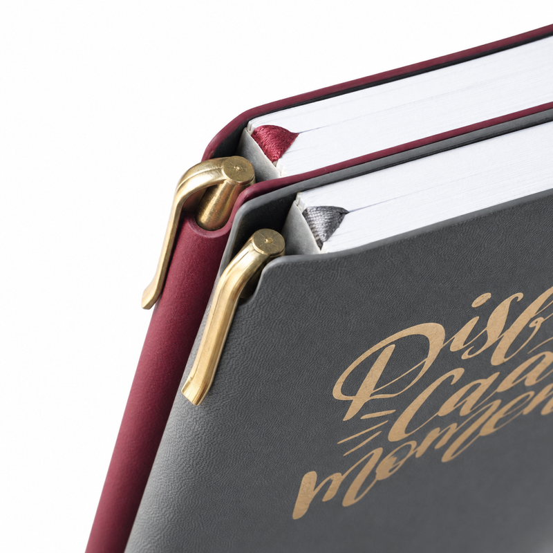 pu notebooks (foil gold)(pen added) 1 pen and spine top side close up pu notebooks (foil gold)(pen added) 1 pen and spine top side close up